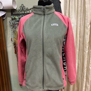 Girls Columbia fleece.  Full zip. Gray and pink. In excellent shape.
